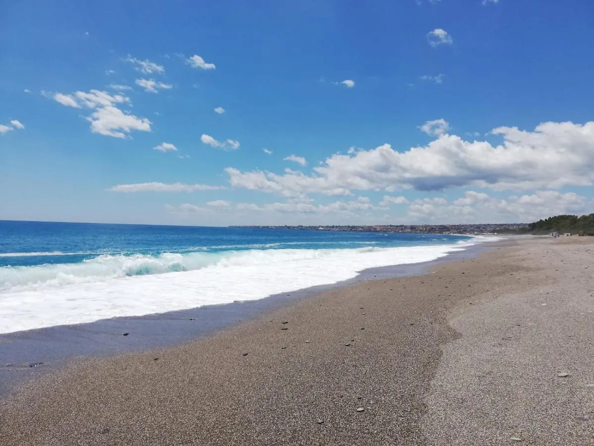 Appartamento Etna Mare Jonio Giarre 0*,  Italia